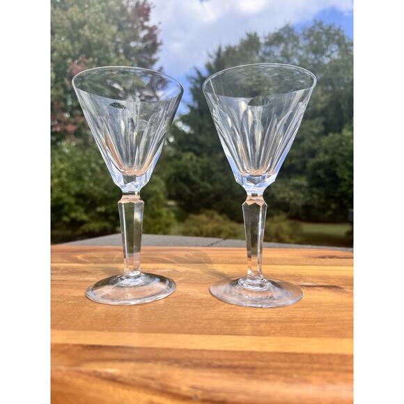 Waterford Crystal SHEILA 6-3/8” Glasses White Wine Signed~ Set Of 2 - Picture 1 of 10